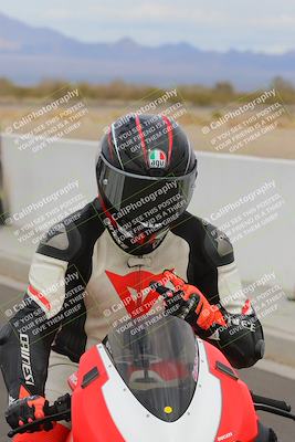 media/Mar-20-2023-Moto Forza (Mon) [[d0bbc59e78]]/Around the Pits/